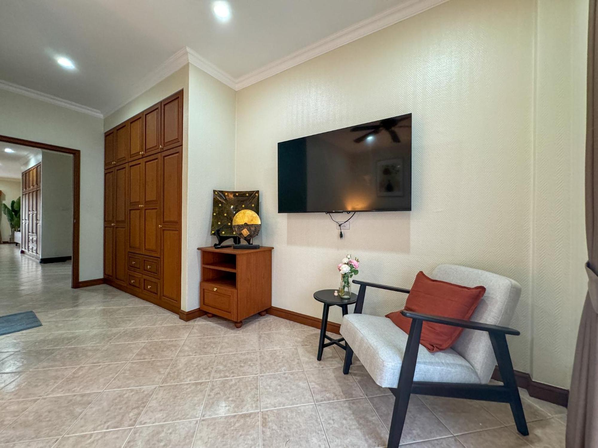 View Talay Longstay Jomtien Exterior foto