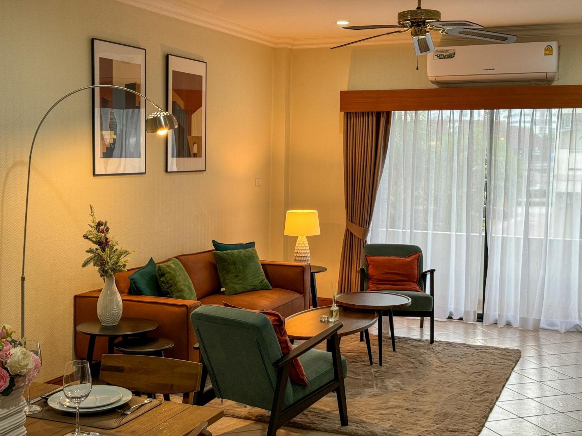 View Talay Longstay Jomtien Exterior foto