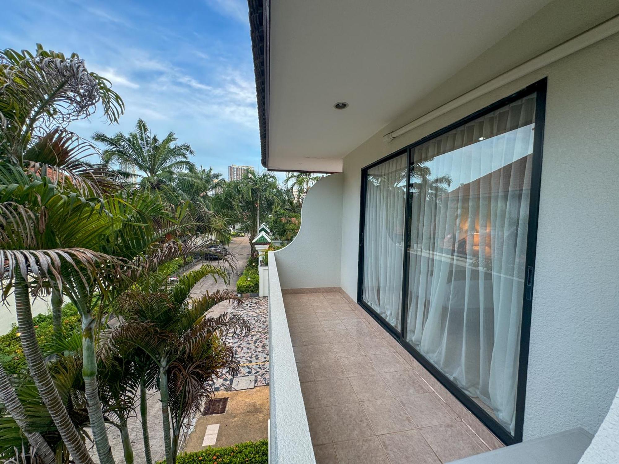View Talay Longstay Jomtien Exterior foto